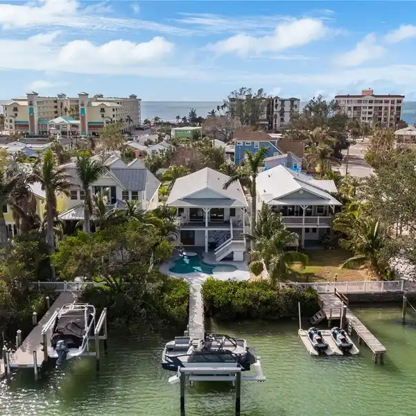 KEY WEST STYLED WATERFRONT RETREAT
