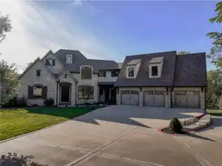 Impressive Residence in Desirable Strawberry Hill