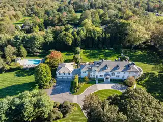 Iconic Estate with Elevated Country Elegance