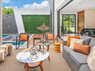 Gorgeous Contemporary Family Home