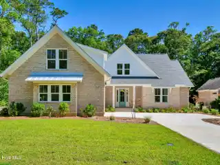 Superior Custom Home in Sought-after Forest Creek