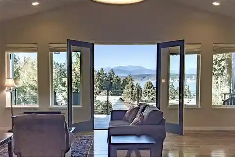 Exquisite Custom Home with Spectacular Views
