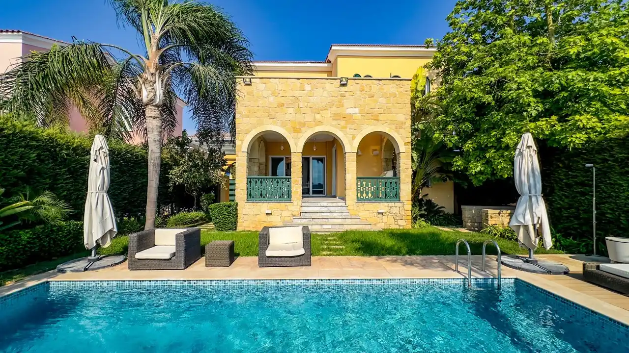 Unparalleled Waterfront Luxury