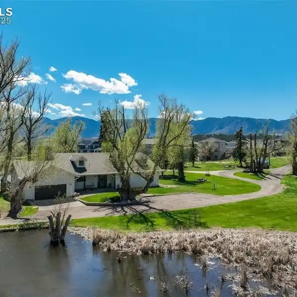 NEARLY 10-ACRE IN-TOWN RETREAT