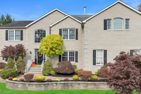 Sophisticated Home with Gourmet Kitchen and Decks