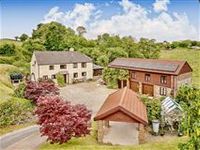 CHARMING PERIOD PROPERTY IN A PICTURESQUE LOCATION
