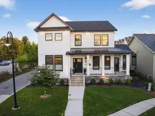 Effortless Living in a Smart Home Sanctuary