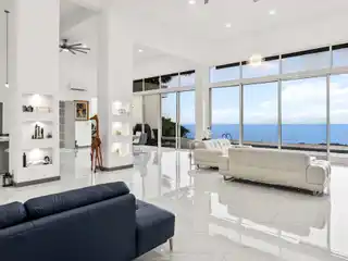 Casa Carara: Oceanview Modern Luxury