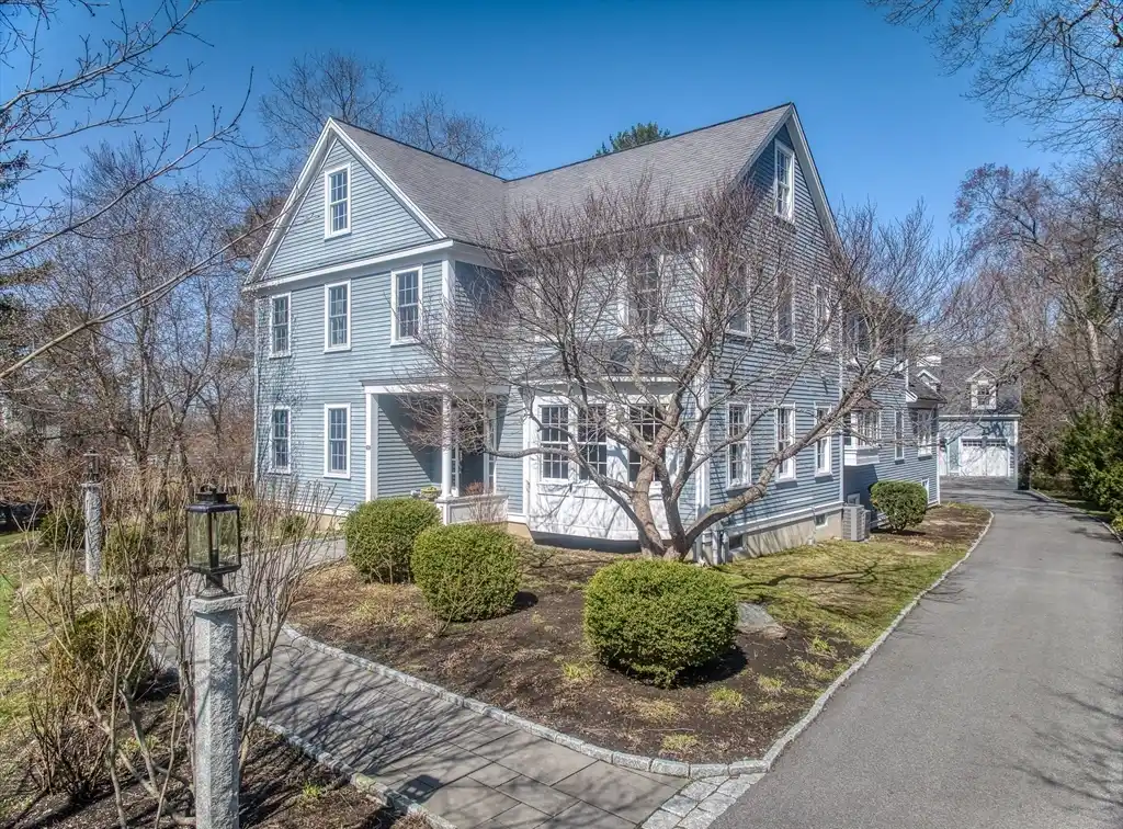 Custom English Garden Colonial