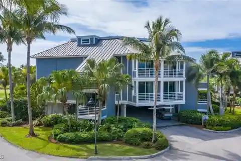Gorgeous Coastal Inspired Condominium