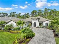 FINELY DETAILED PROPERTY IN LAMORADA