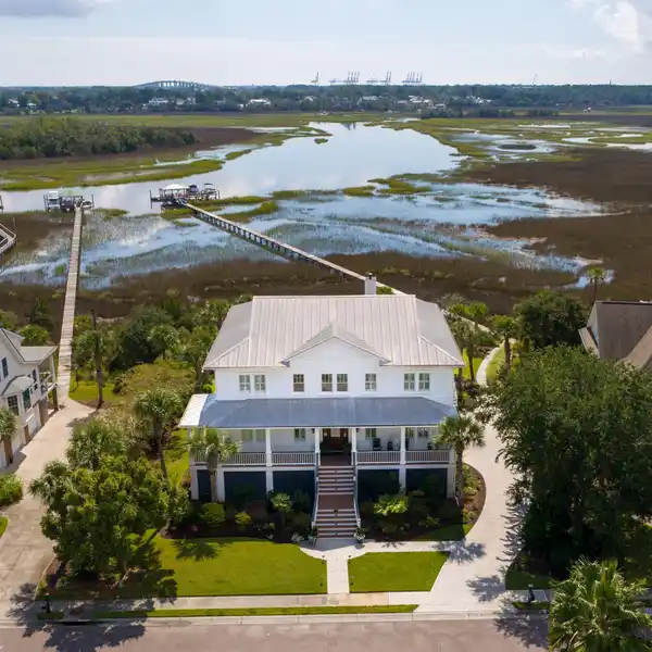 BEAUTIFULLY RENOVATED HOME OVERLOOKING NOWELL CREEK