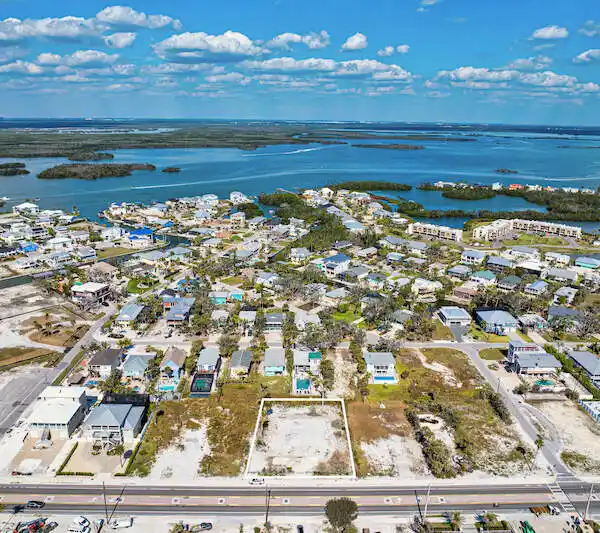 PRIME FORT MYERS BEACHFRONT LOT WITH GULF VIEWS