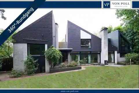 Architect-designed House with Flexible Usage Options in Hannover-kirchrode