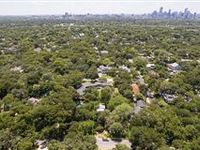WONDERFUL OPPORTUNITY IN CENTRAL AUSTIN