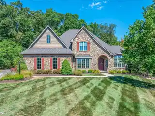 Exquisite Home in an Amazing Location