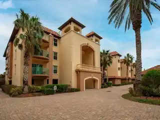 First-Class Resort Residential Condominium Home