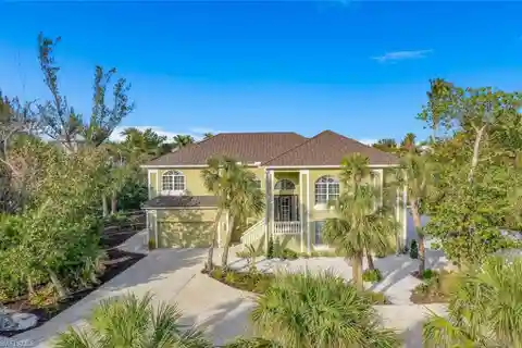 Tropical Retreat on Sanibel Island