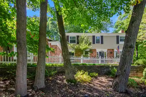 Woodland Escape with Vaulted Charm and Scenic Decks