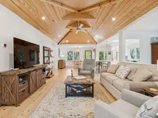 Stunning and Beautifully Renovated Beach Cottage