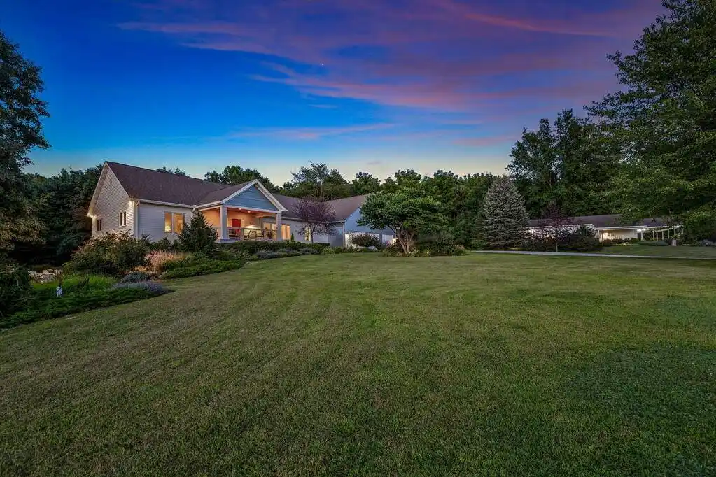 Welcoming Home on 31 Rolling Acres
