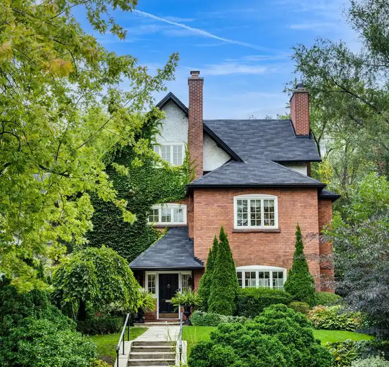 Majestic Family Home