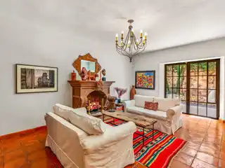 Casa Del Artista