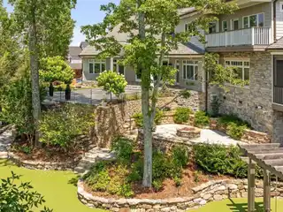 Modern Luxury with Natural Beauty