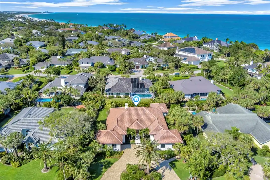 Completely Remodeled Beachside Retreat