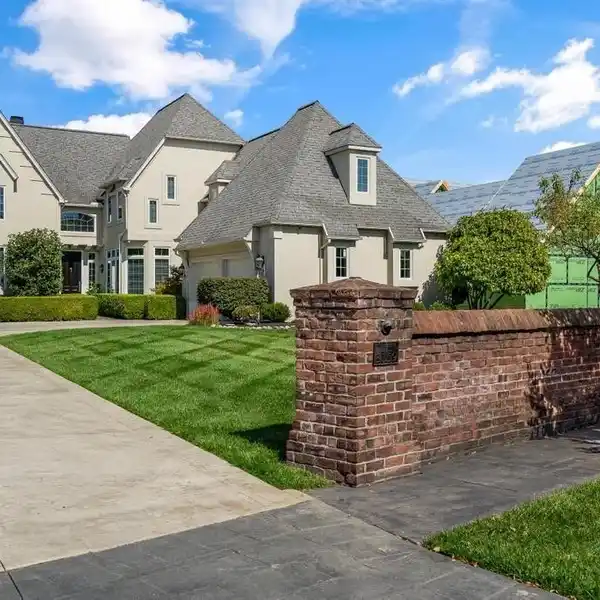 IMMACULATE CUSTOM HOME IN THE SANCTUARY ON THE RIVE