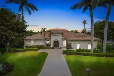 Rarely Available Knightsbridge Estate Home