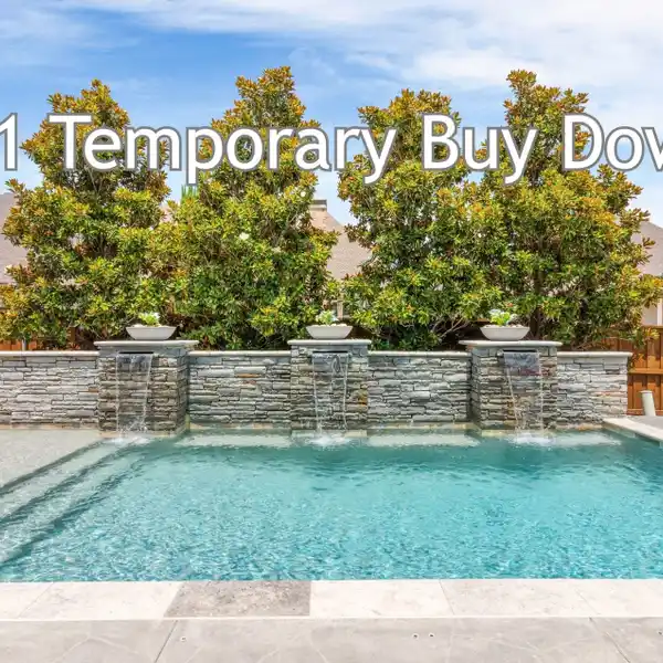 HAMILTON HILLS UPDATED FORMER MODEL HOME