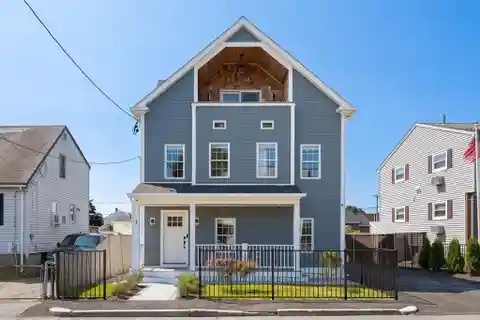 Modern Smart Home with Stunning Coastal Charm