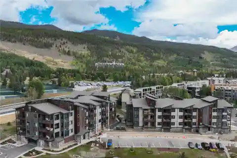 Luxury Living at Brightwood at Keystone