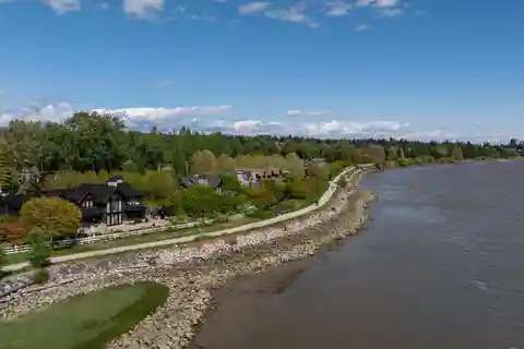 Grayross Estates: Once in a Lifetime Opportunity to Build Your Dream Estate