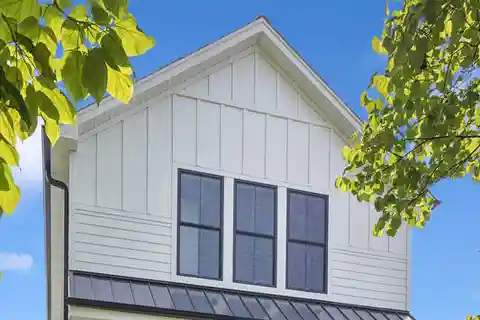 New Construction Single Family Home in Roscoe Village