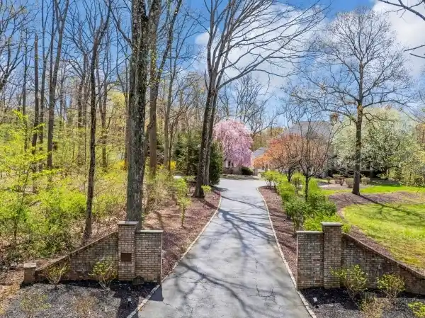 STATELY BRICK HOME ON A PRIVATE CUL-DE-SAC