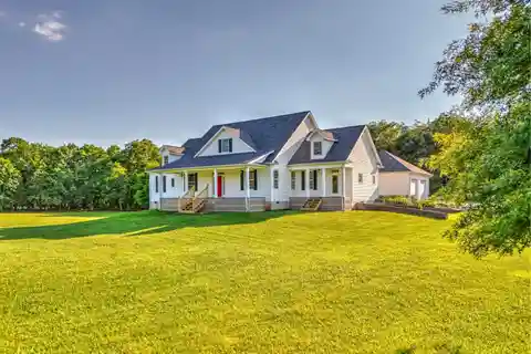 90-acre Private Paradise
