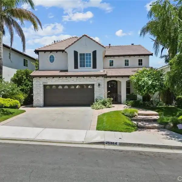 EXCEPTIONAL PROPERTY IN THE SANTA CLARITA VALLEY