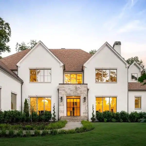 DESIGNER-CRAFTED PERFECTION