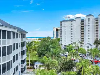 Tropical Oasis Near Beaches