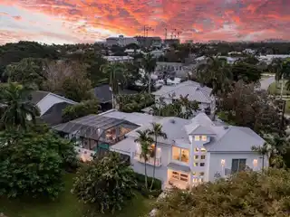 Stunning Contemporary Residence in the Heart of Old Naples