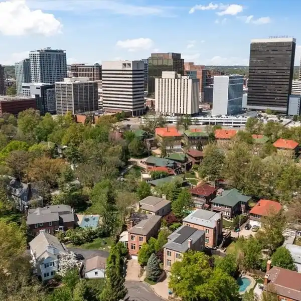 BEAUTIFUL HOME IN THE HEART OF CLAYTON