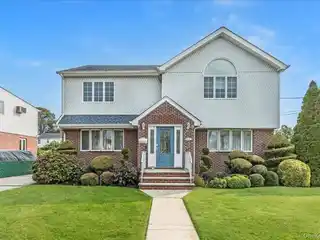 Beautifully Maintained Colonial Home