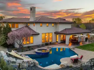 Luxury Home with Exquisite Open View