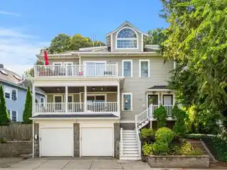 Exceptional Sun-Filled Duplex