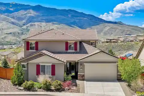 Stunning Home with Breathtaking Mountain Views