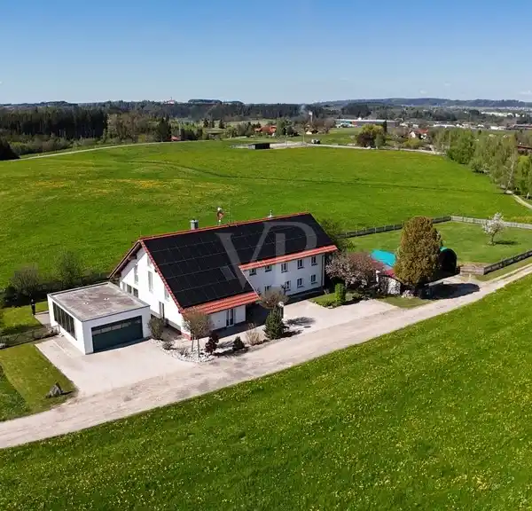 SPECIAL SECLUDED PROPERTY