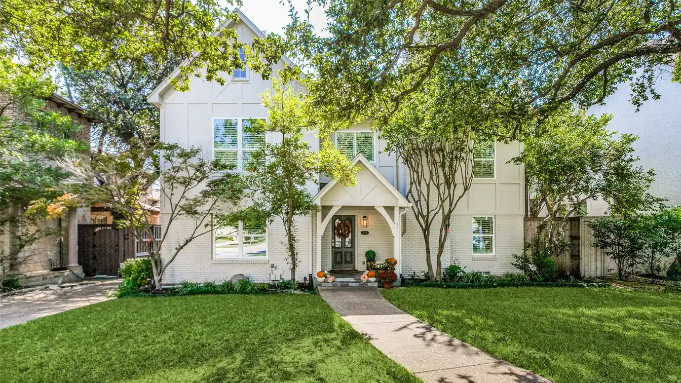 Terrific Traditional Home in a Desirable Location