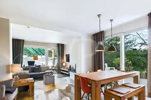 Modern Living with High-Quality Furnishings